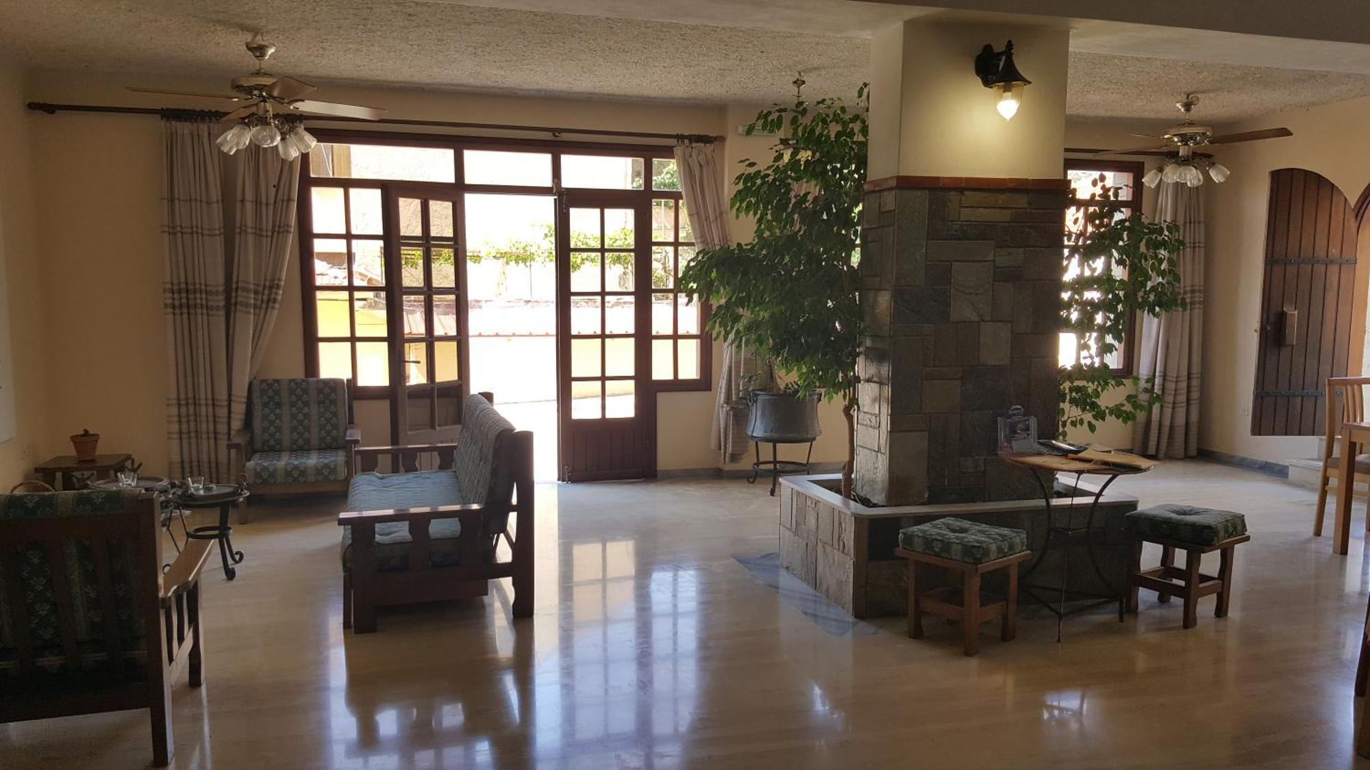 Moustakis Hotel Agia Efimia 외부 사진